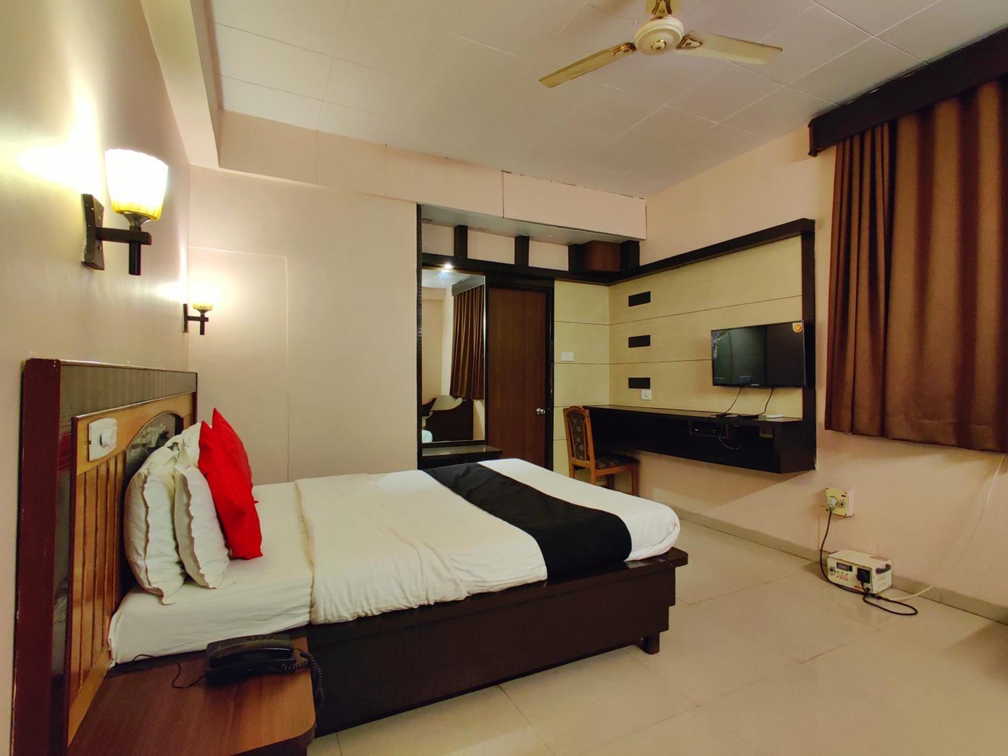 Hotel Pratap Heritage マハバレシュワール エクステリア 写真