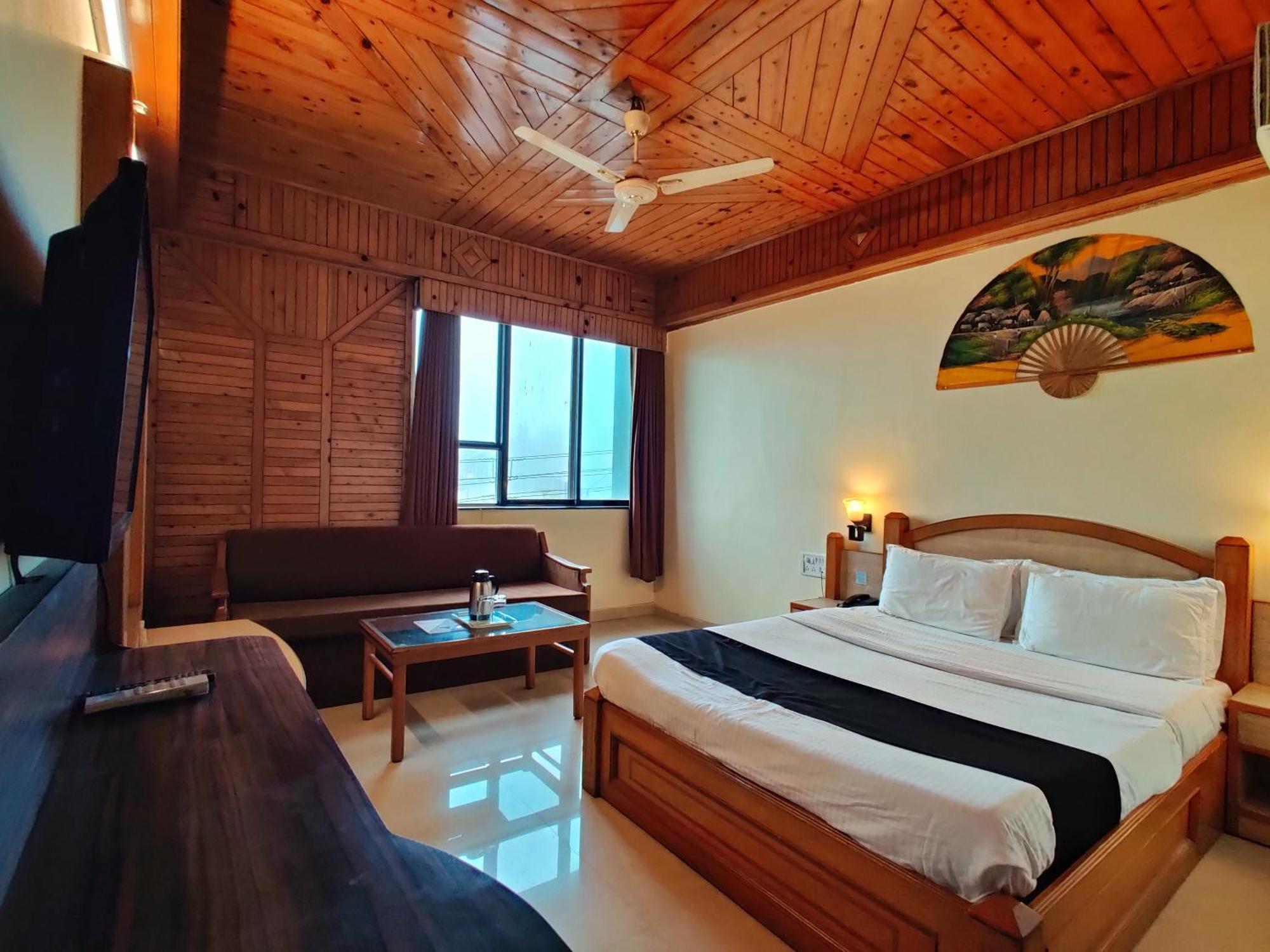 Hotel Pratap Heritage マハバレシュワール エクステリア 写真