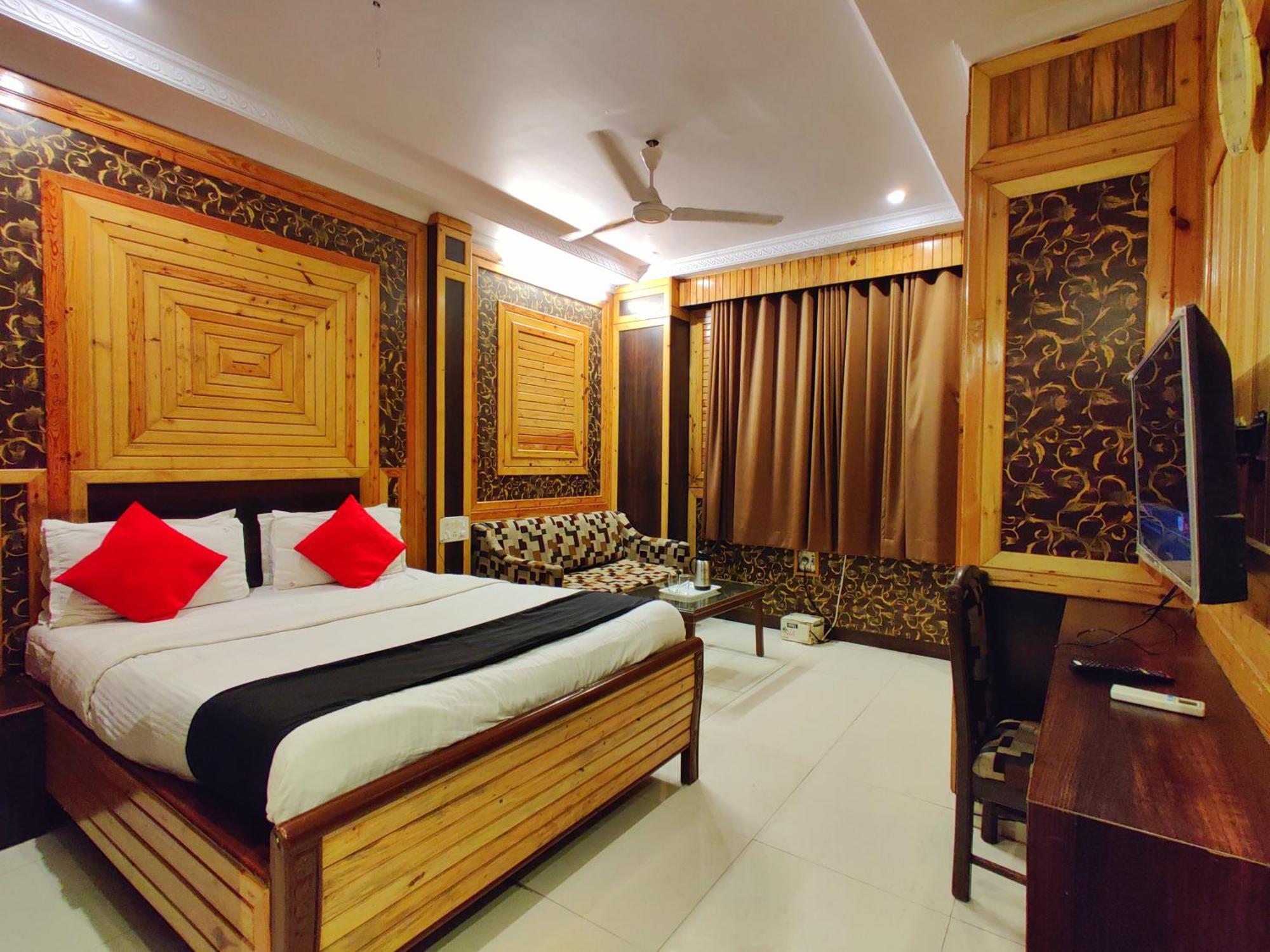 Hotel Pratap Heritage マハバレシュワール エクステリア 写真